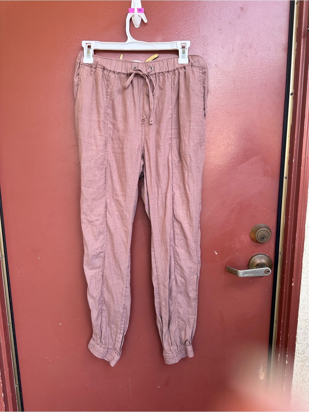 Cynthia Rowley Women’s Linen Drawstring Joggers in Camel